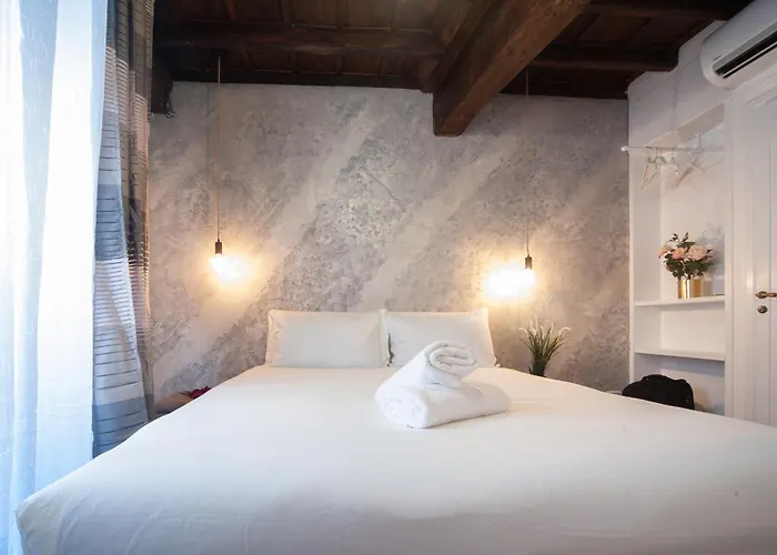 Navona Jacuzzi * Ρώμη