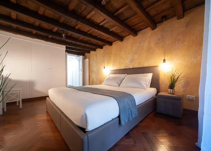 Navona Jacuzzi Διαμέρισμα *