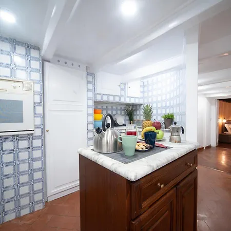 Navona Jacuzzi Apartamento *