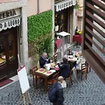 Navona Jacuzzi Διαμέρισμα *