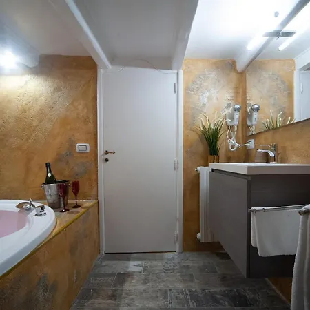Navona Jacuzzi アパート ローマ